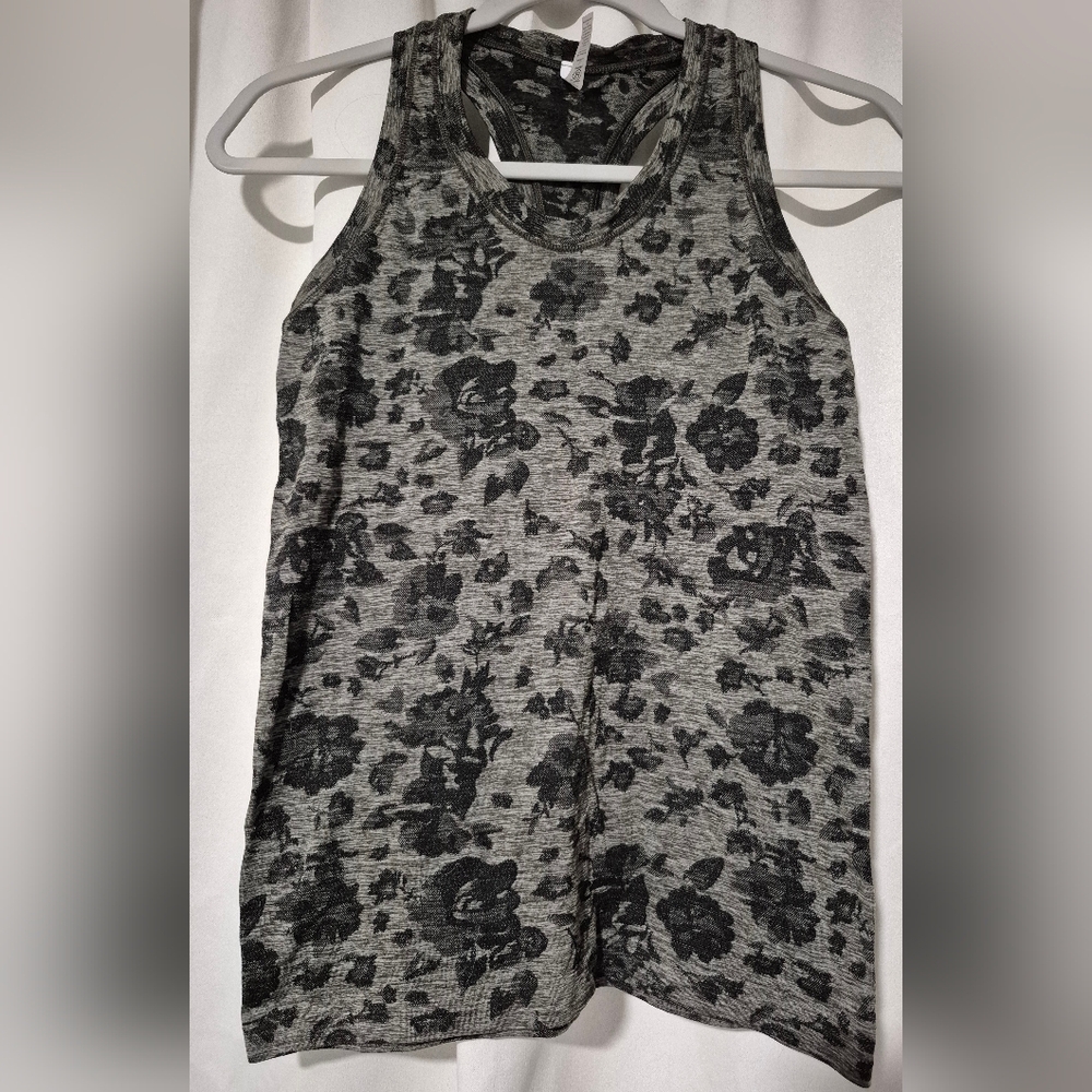 Athleta Gray and Black Floral Tank